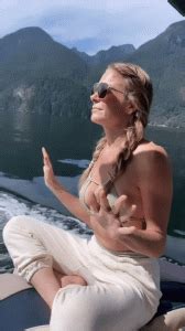 INSTA Leann Rimes Bikini Top And Pants On A Boat 8 29 22 Phun Org Forum