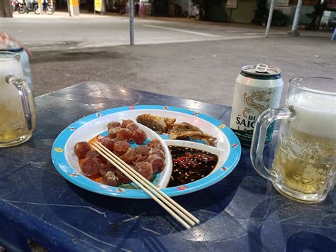 Ip có j hot mà anh em xếp hàng cực khổ vậy Viết bởi Bão Sài Gòn