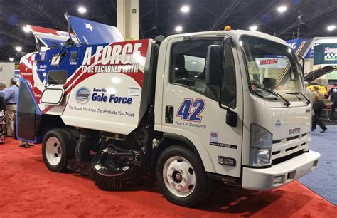 Schwarze Industries Announces The Enhanced Supervac Gale Force Sweeper