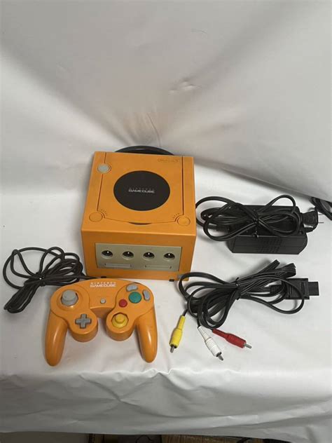 【やや傷や汚れあり】ゲームキューブ オレンジ Nintendo 任天堂 コントローラー Gamecube ニンテンドーの落札情報詳細