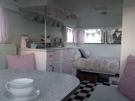 🎀 ♡ trailer park darling!!! ♡ 🎀 ♱ | Caravan interior, Vintage caravan ...