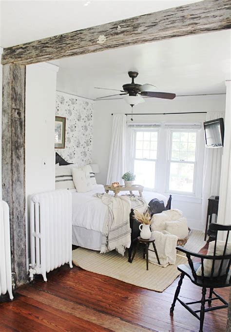 50 Decorating Ideas for Farmhouse-Style Bedrooms