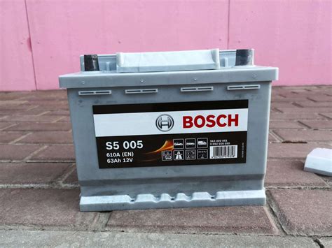 Аккумулятор BOSCH S5 005 Silver Plus 563 400 061 обратная полярность 63 ...