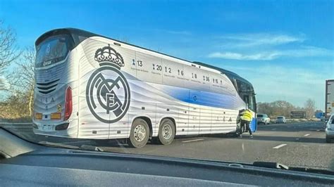 Real Madrid coach crashes on motorway after Champions League loss to ...