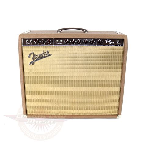 Vintage 1961 Fender Pro 40w 1x15 Tube Combo Amp Brownface Cream City