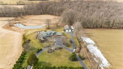 Eagles Exodus Continues: QB Carson Wentz Selling NJ Home