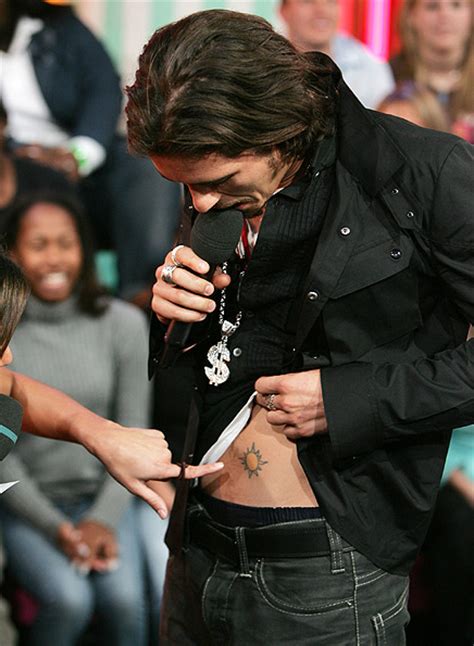 Orlando Bloom Tattoos – Celebrities Tattooed