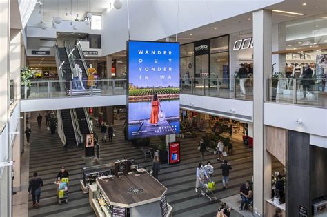 OOh Media Launches Dynamic Screen In Perth S Claremont Quarter B T