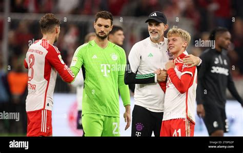 MUNICH ALLEMAGNE OCTOBRE 08 lentraîneur Thomas Tuchel du Bayern