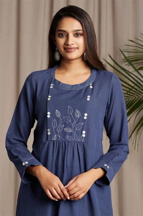 kurti front design  neck design