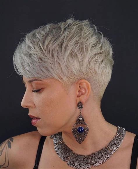 30 Ash Blonde Short Pixie Haircuts For Women To Be Cool Mycozylive