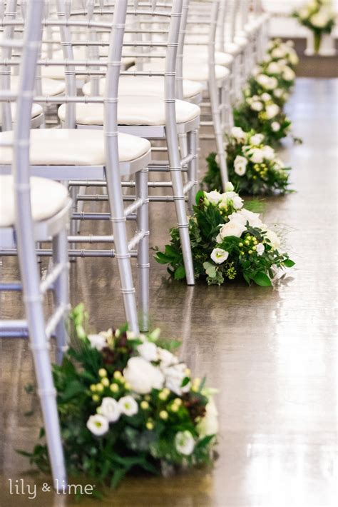 20 Enchanting Winter Wedding Aisle Decor Ideas We Love! | Lily & Lime