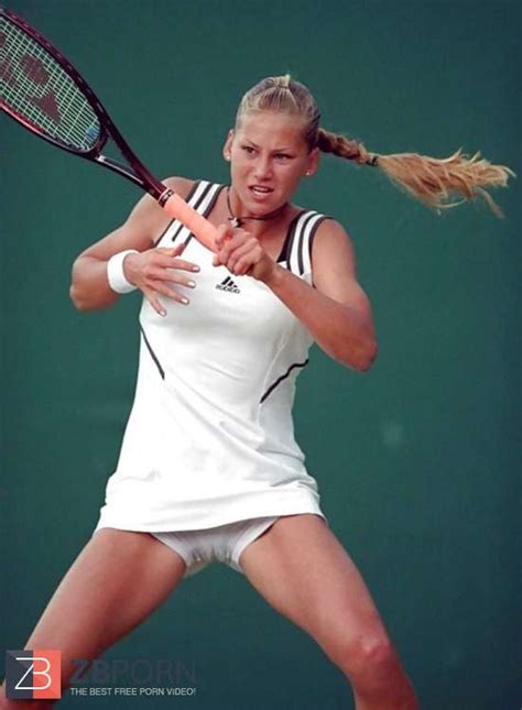 Upskirt Tennis ZB Porn