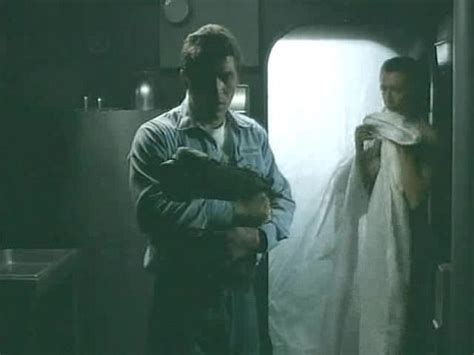 Crash Dive Elena DeBudro Desnuda XVIDEOS