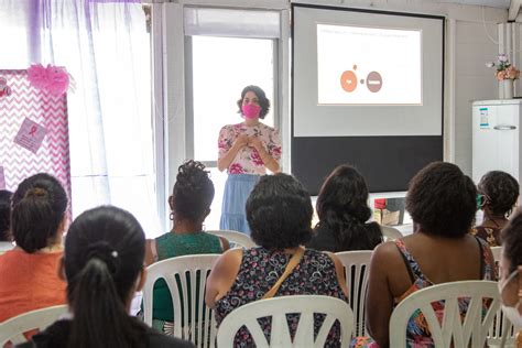 Outubro Rosa Assistidas Do Centro De Referência Lélia Gonzalez