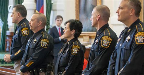 Texas Senate Honors Collin County Deputies For Bravery Cbs Dfw