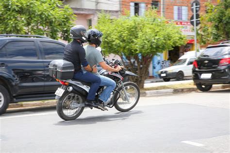 Saiba Como Se Cadastrar Para Ser Um Uber Moto Correio Paulista