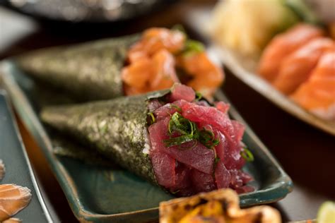 Temaki Conheça Alguns Sabores Desta Iguaria Japonesa Rodízio Japonês