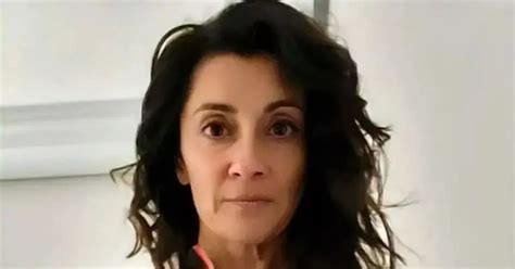 Emmerdale S Rebecca Sarker Branded Bond Girl As She Parades Toned Abs In Tiny Bikini Daily Star