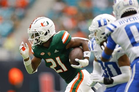 Riley Leonard leads Duke past mistake-prone Miami