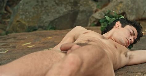 Provocative Wave For Men Do You Know This Nude Actor