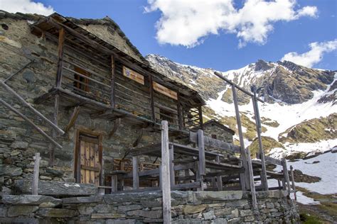 Capanna Sociale Cai Alagna All Alpe Campo Sentiero Numero Flickr