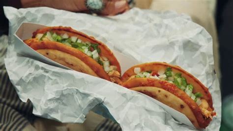 Taco Bell Cheesy Street Chalupas Tv Spot Marinated Steak Or Shredded