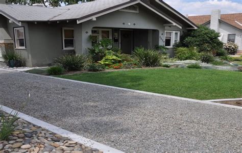 7-inexpensive-gravel-driveway-edging-ideas