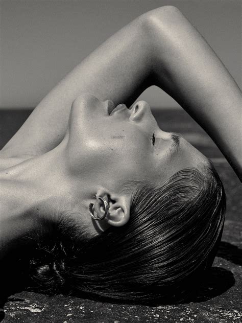 Julia Van Os Nude By Alexandra Nataf VoyeurFlash