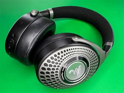 Best Over-Ear Headphones for 2024 - CNET