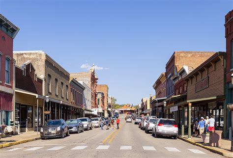 Best Small Towns To Visit In Arkansas Worldatlas