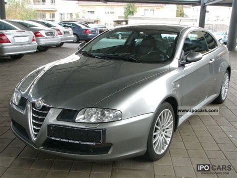 View Of Alfa Romeo GT 2 0 JTS Progression Photos Video Features And