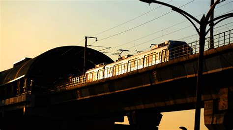 Delhi Metro Yellow Line: Delhi Metro Services on Section of Yellow Line ...