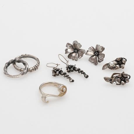 S Ren Nielsen Sex Smycken Smycken Delstenar Preciosa Vrigt Auctionet