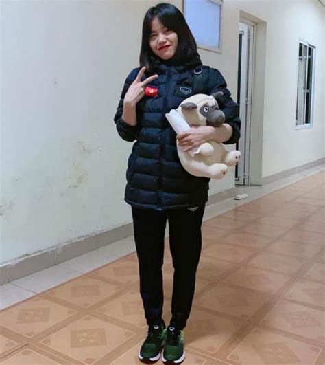 Chân dung nhan sắc của hot girl tuyển nữ Việt Nam dù đã là mẹ một con