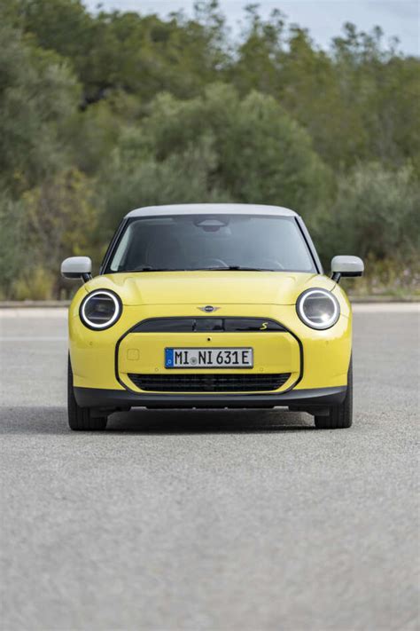 2024 Mini Cooper Se 57 Paul Tans Automotive News