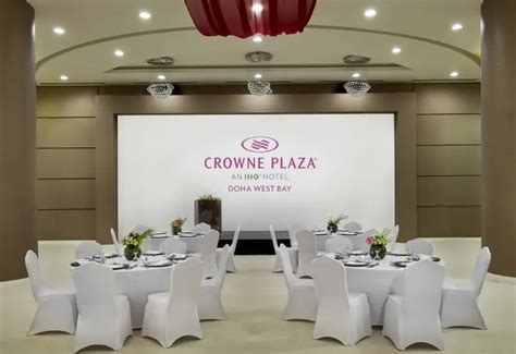 Crowne Plaza Doha West Bay: Photos, Address, Contact