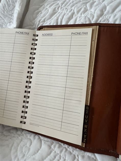 VTG DOONEY BOURKE Black Snap Planner Agenda Day Tim Gem