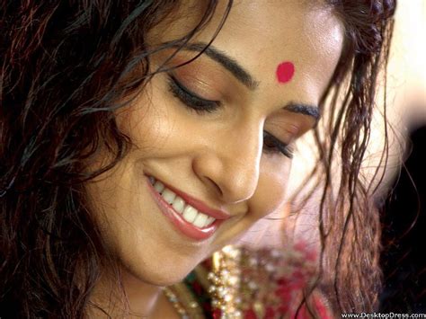 Vidya Balan Background Vidya Balan Hd Wallpaper Pxfuel