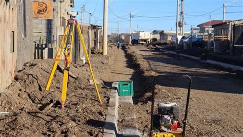 Avanzan obras de cordón cuneta en los barrios Provincias Unidas y