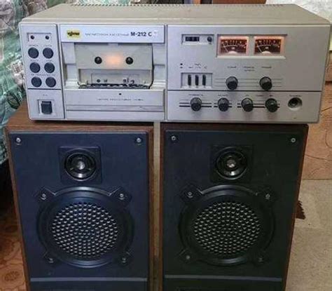 Магнитофон Vilma M-212C. С колонками | Festima.Ru - Мониторинг объявлений