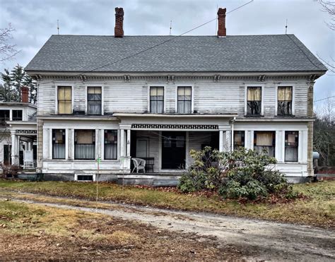 New Hampshire – Buildings of New England
