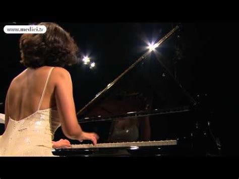 28 July: Khatia Buniatishvili - Chopin - Piano Concerto No. 1 | Khatia ...