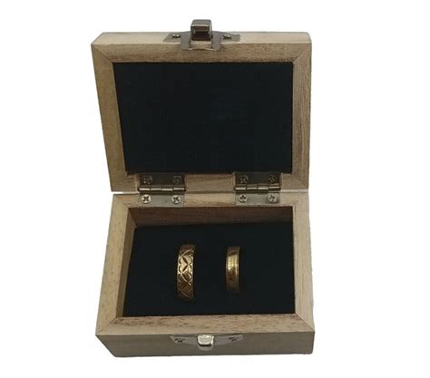 Double Wedding Ring Box Personalised