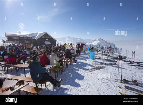 Bergrestaurant Ulmer H Tte In St Anton Am Arlberg Im Winterschnee