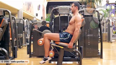 Seated Hamstring Curl On Machine Curl Femoral Sentado En Máquina