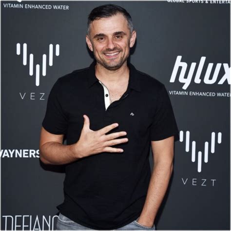 Who Is Gary Vaynerchuks Girlfriend Famous People Today