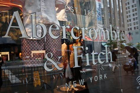 Former Abercrombie And Fitch Ceo Mike Jeffries Arrested On U S Federal