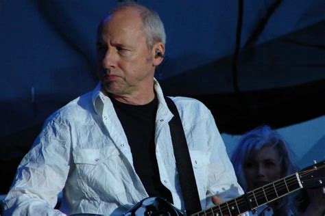 Mark Knopfler Dal Blues Al Rock La Storia Incredibile Fino Ai Dire