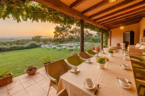 Casas Rurales En Garriguella Naturaki